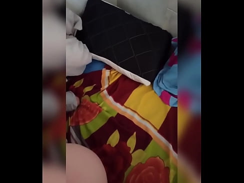 ❤️ Ev arkadaşım kocası tatile gittiği için evde yalnız kalıyor ve ben onu becerme ve kıçını sütle doldurma fırsatını alıyorum Porno videosu bizde ❌